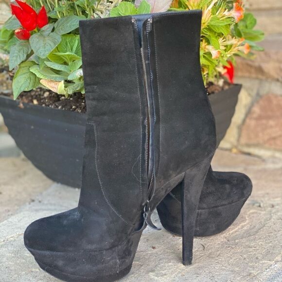Casadei suede platform booties - Picture 3 of 10